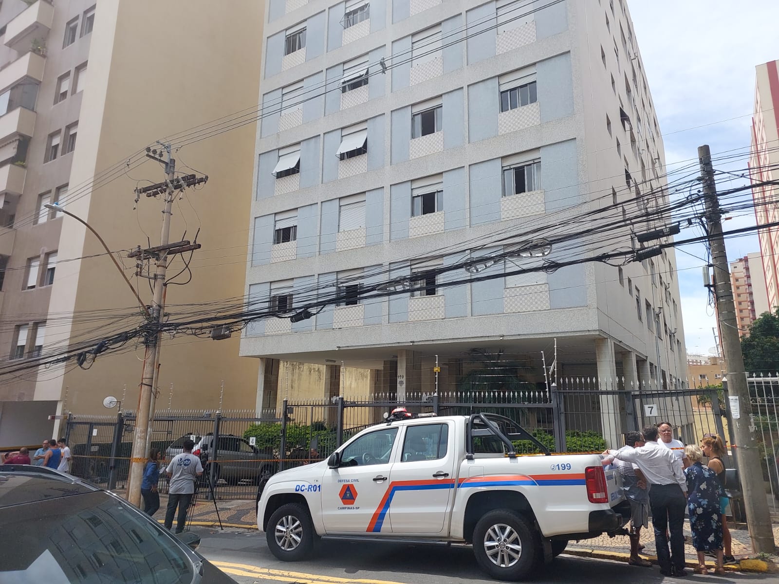 Prédio que pegou fogo na Hércules Florence permanece interditado