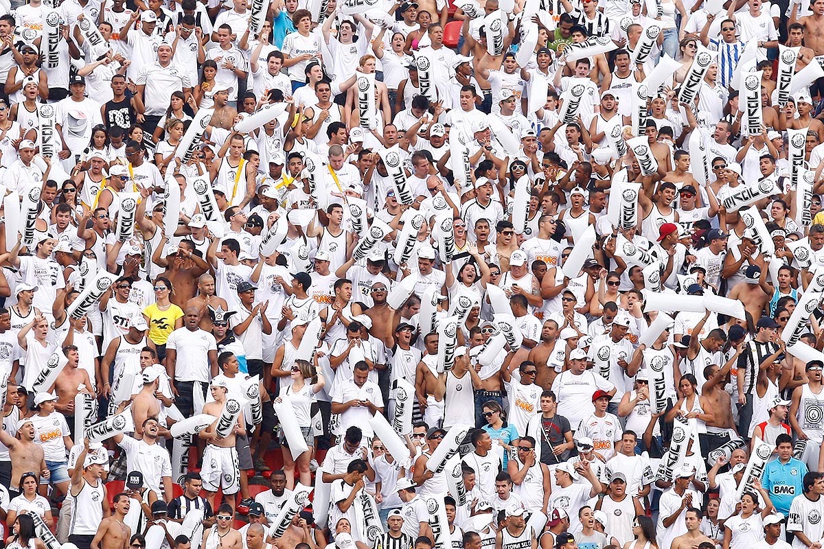 Torcida do Santos promete invadir o estádio do Morumbi no próximo domingo
