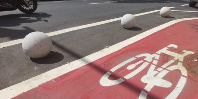 'Bolas' de concreto da Av. Campos Sales serão substituídas por floreiras