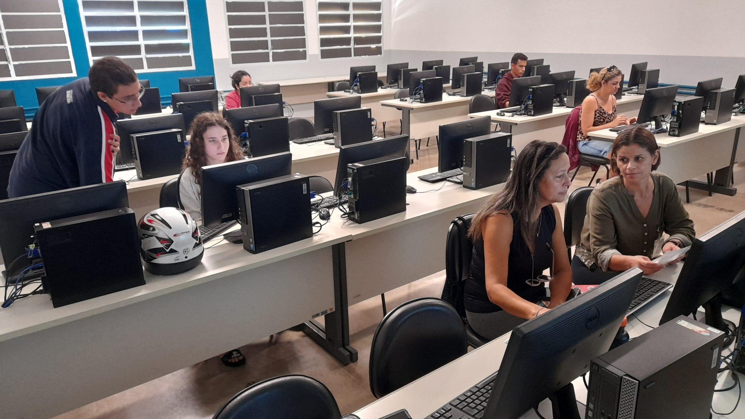 Fiec, em Indaiatuba, abre inscrições para curso de informática básico