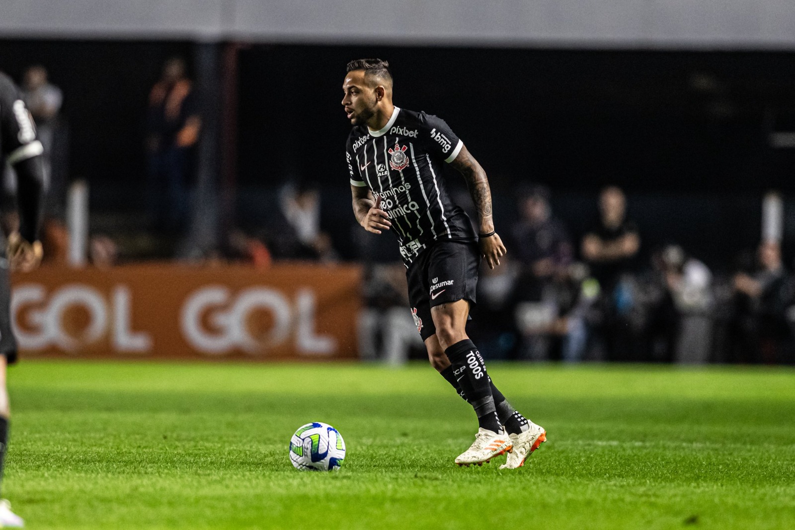 Lesionado, Maykon pode desfalcar o Corinthians nos próximos jogos