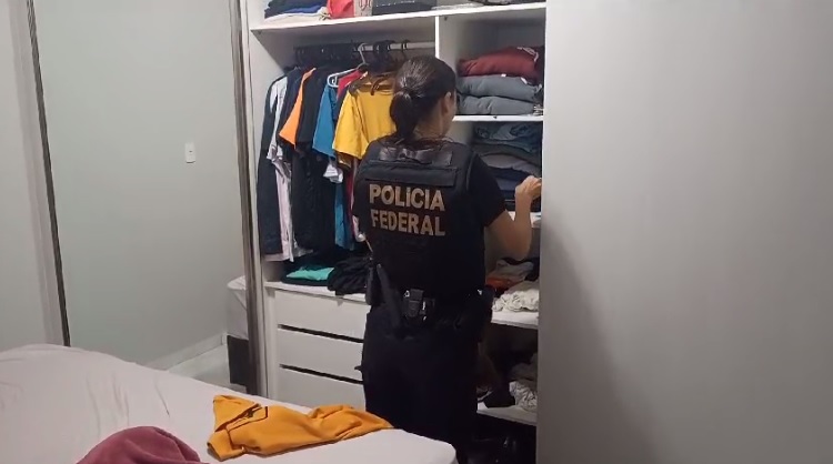 Polícia Federal prende dois por tráfico internacional de drogas