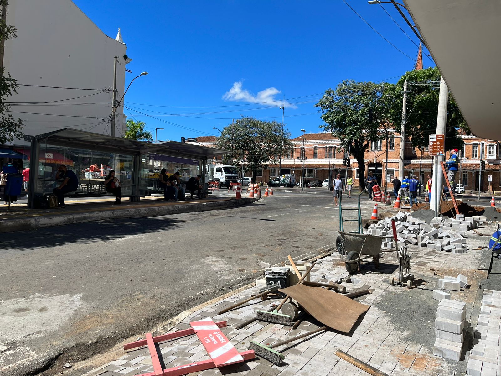 Mudanças na Estação Expedicionários gera dúvidas nos usuários
