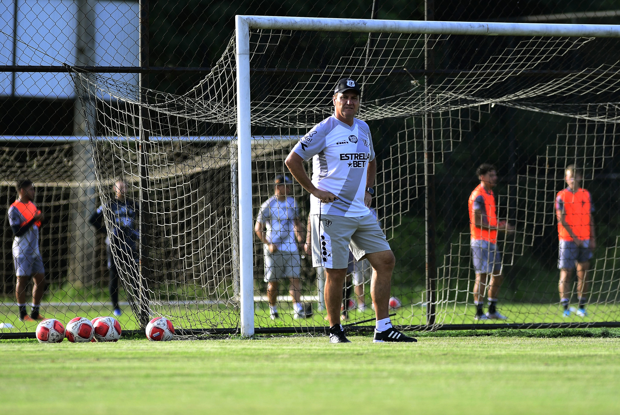 Brigatti avalia preparação para Série B: “A Ponte Preta precisa pensar alto”