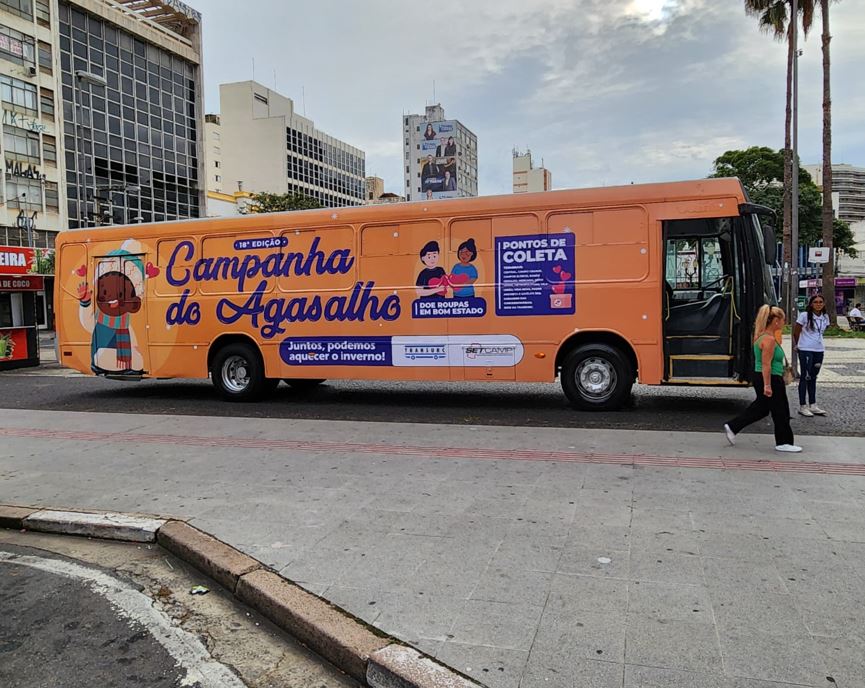 Campanha do Agasalho 2024 estaciona ônibus no Largo do Rosário