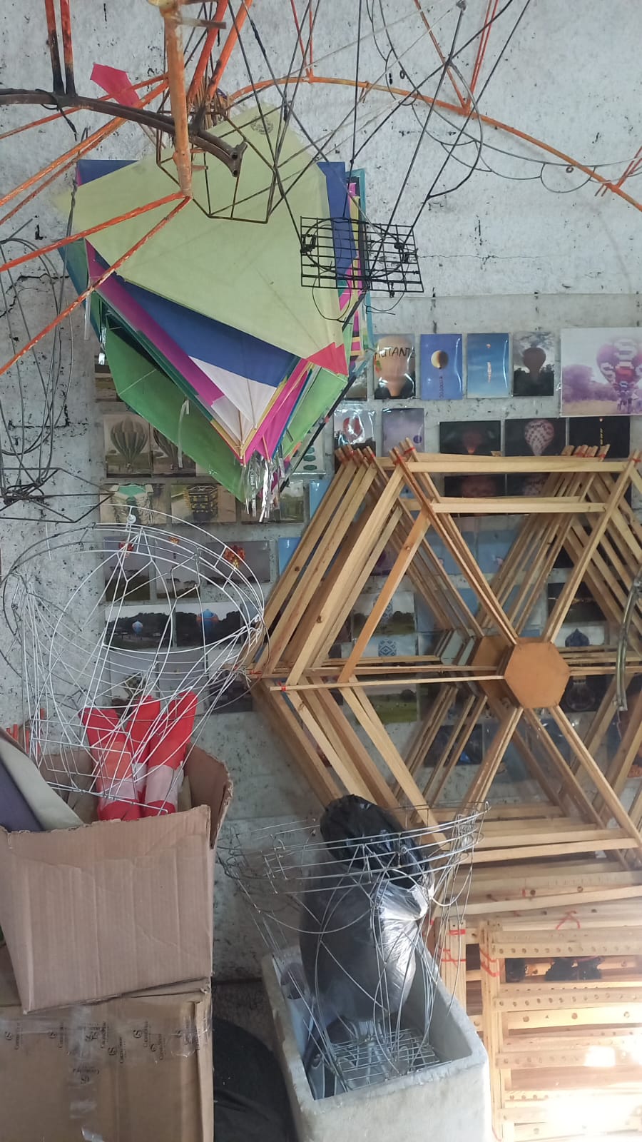 GM encontra fábrica clandestina de balões no Jd. Itatinga, em Campinas