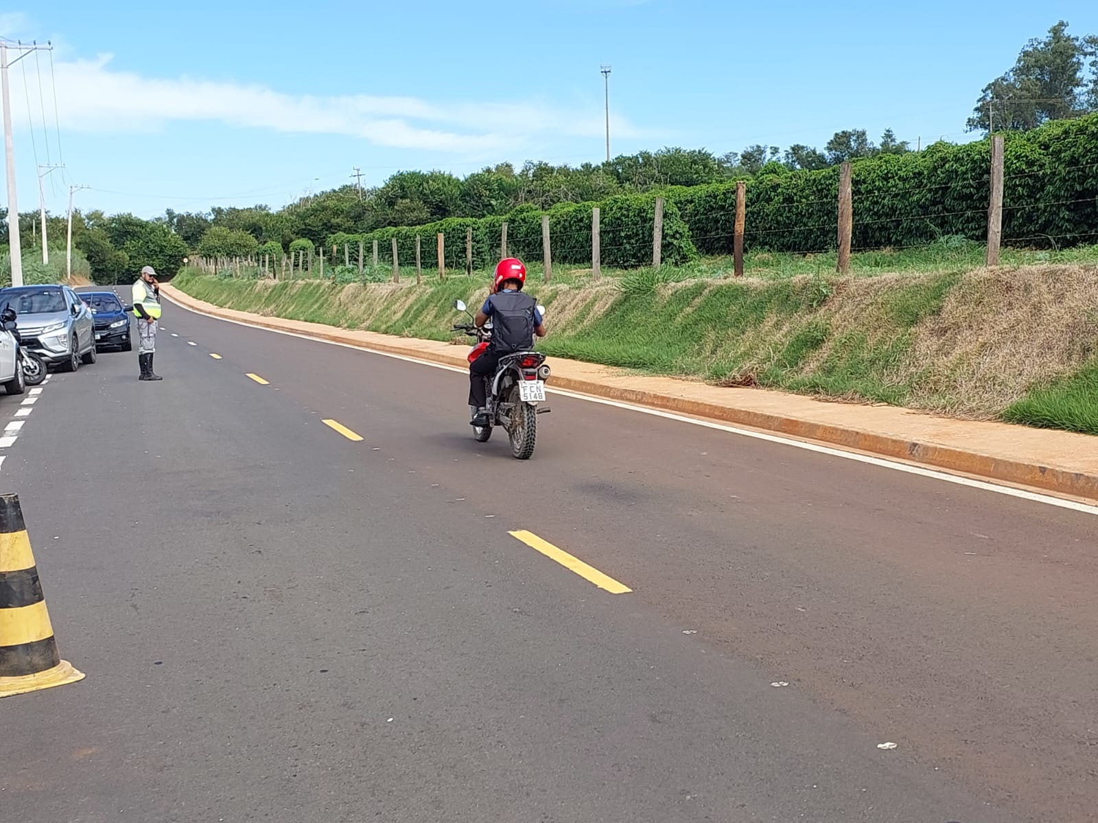 Moradores celebram entrega de pavimentação de vicinal na região e aguardam mais asfalto