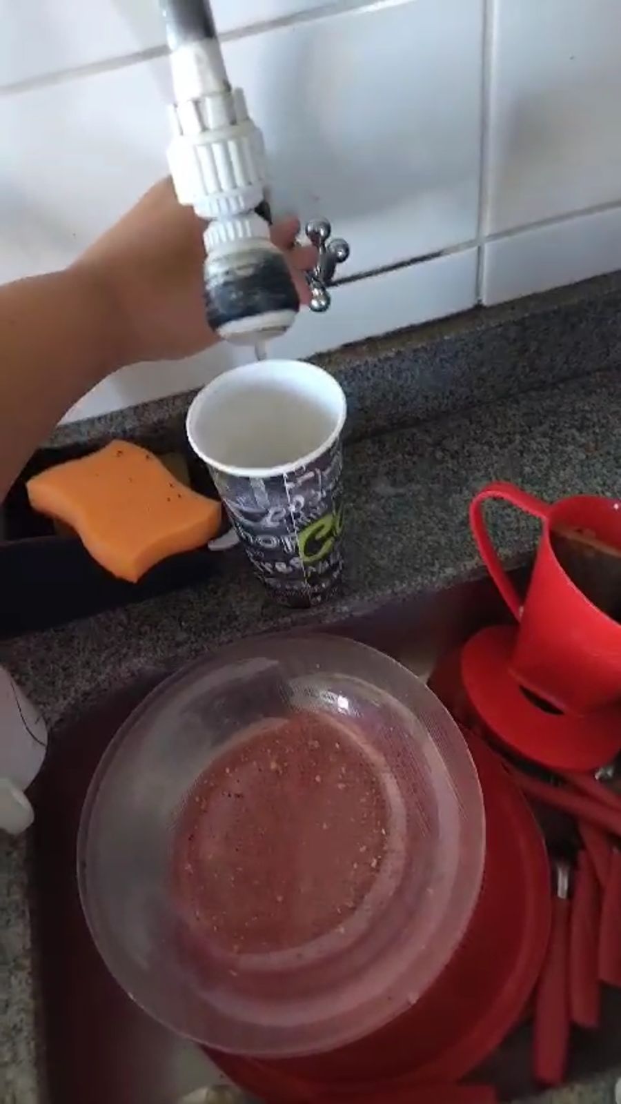 Moradores de Sumaré enfrentam constantes problemas com abastecimento de água