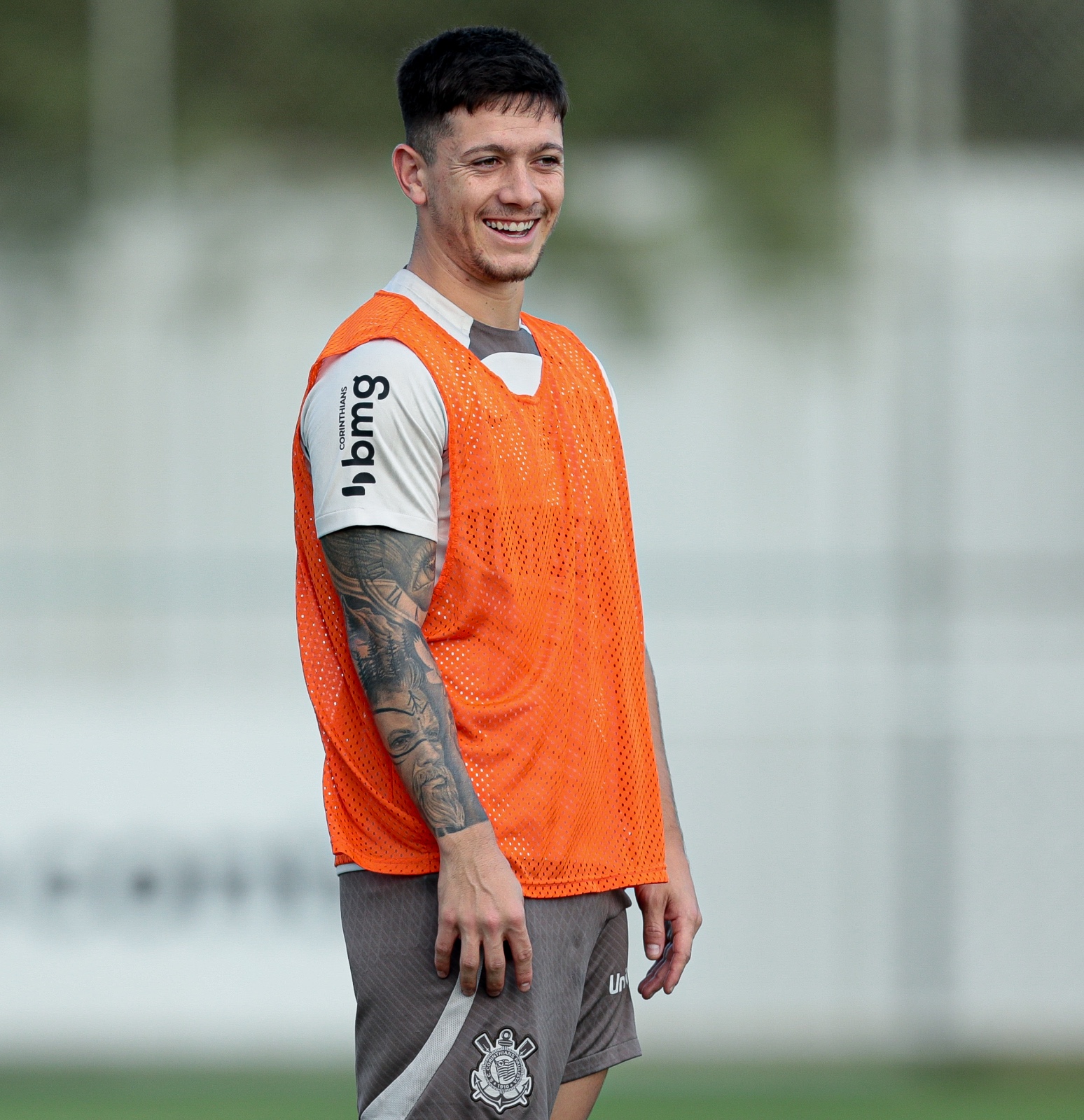 António Oliveira ainda espera Departamento Médico para confirmar o Corinthians