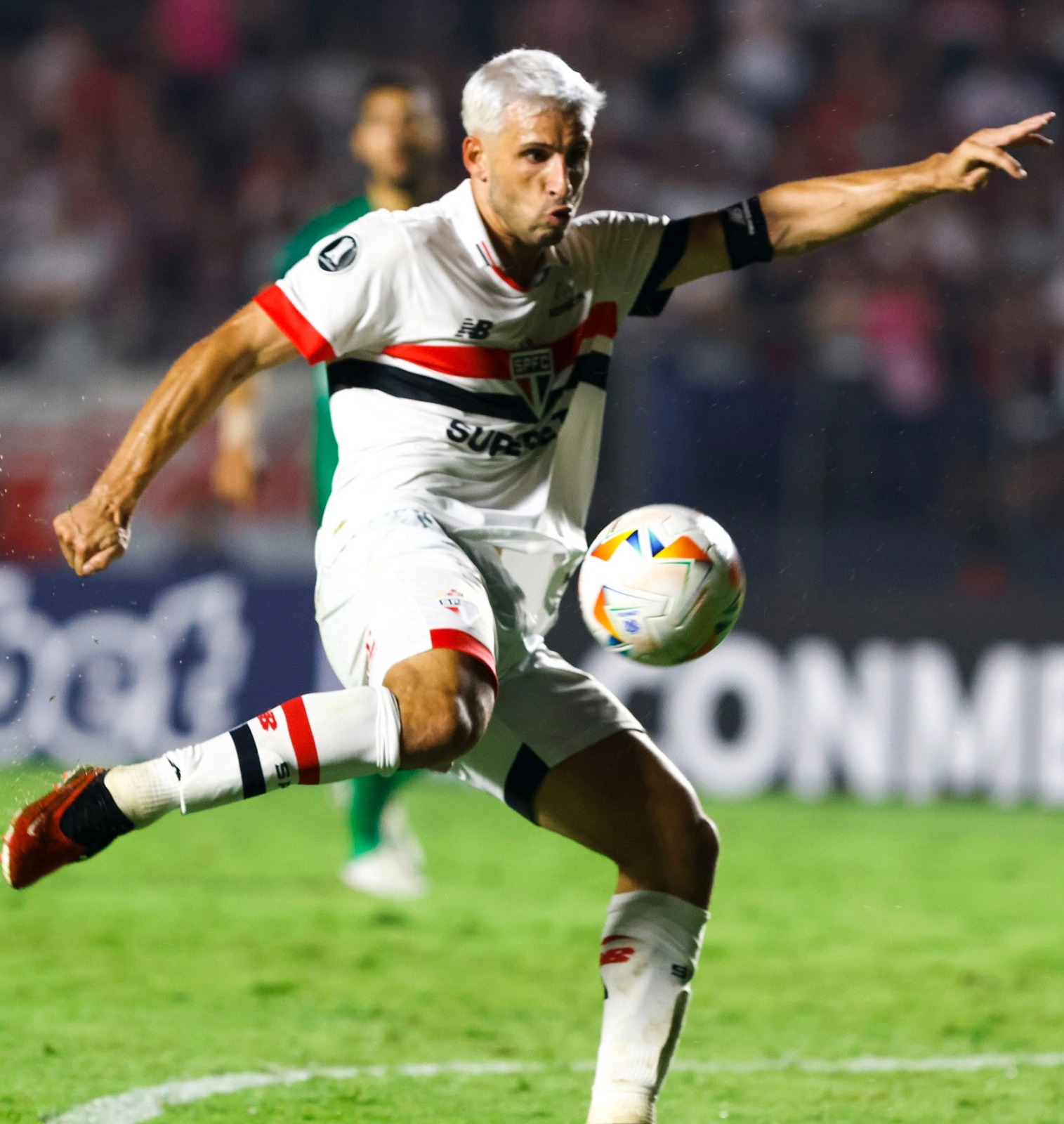  Atacante Calleri ainda é dúvida no São Paulo para jogo decisivo pela Libertadores
