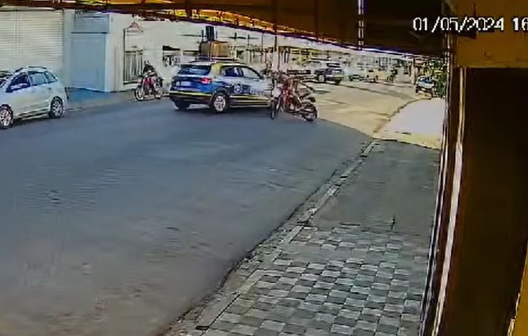 Viatura da Guarda de Serra Negra atinge suspeitos durante perseguição