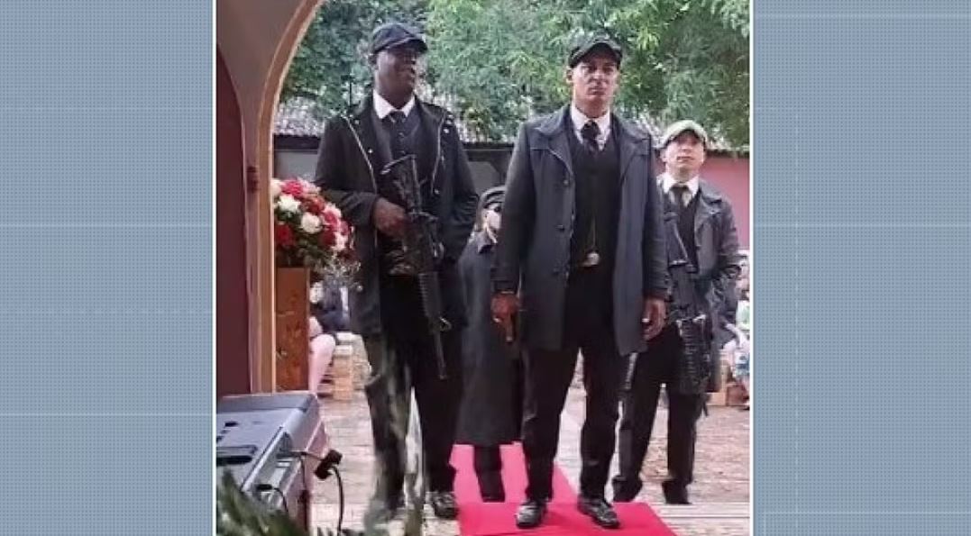 MP investiga uso de armas e viatura em casamento de vereador de Jaguariúna