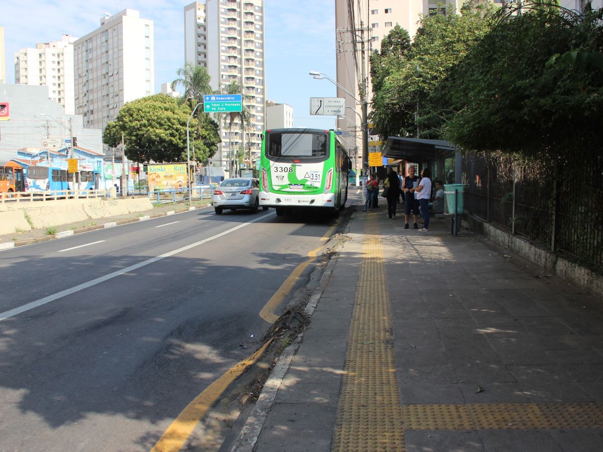 Trecho da Avenida Orosimbo Maia terá bloqueio parcial durante 15 dias 