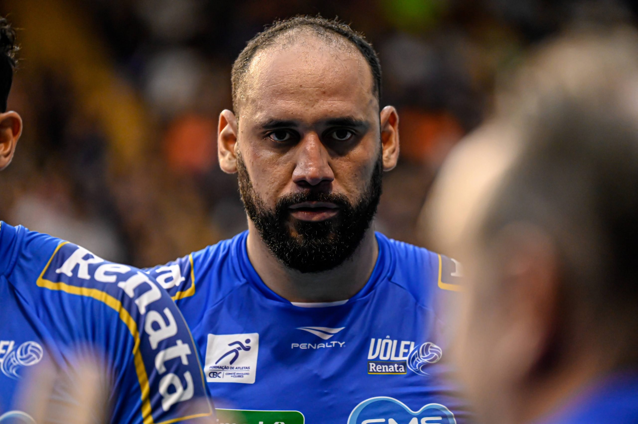 Vôlei Renata anuncia renovação de contrato com Maurício Borges