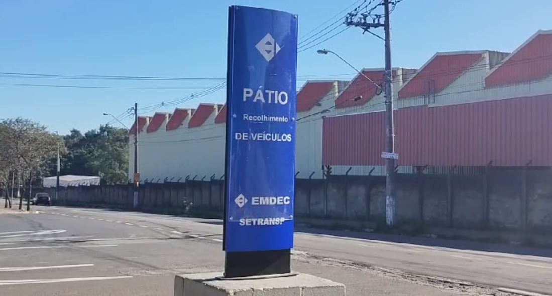 10 criminosos tentam furtar Pátio de veículos da Emdec e são pegos pela PM