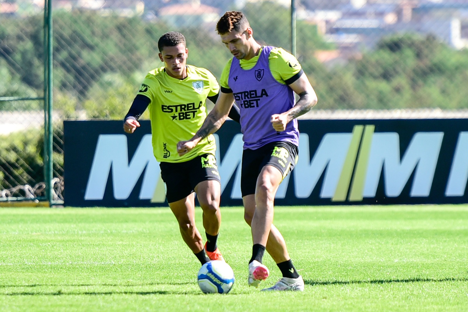 Adversário da Ponte no domingo, América-MG enfrenta o Paysandu pela liderança da Série B