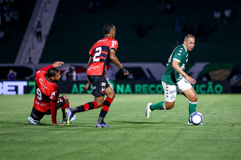 Atacante Caio Dantas fala em jogo da vida contra Ponte Preta