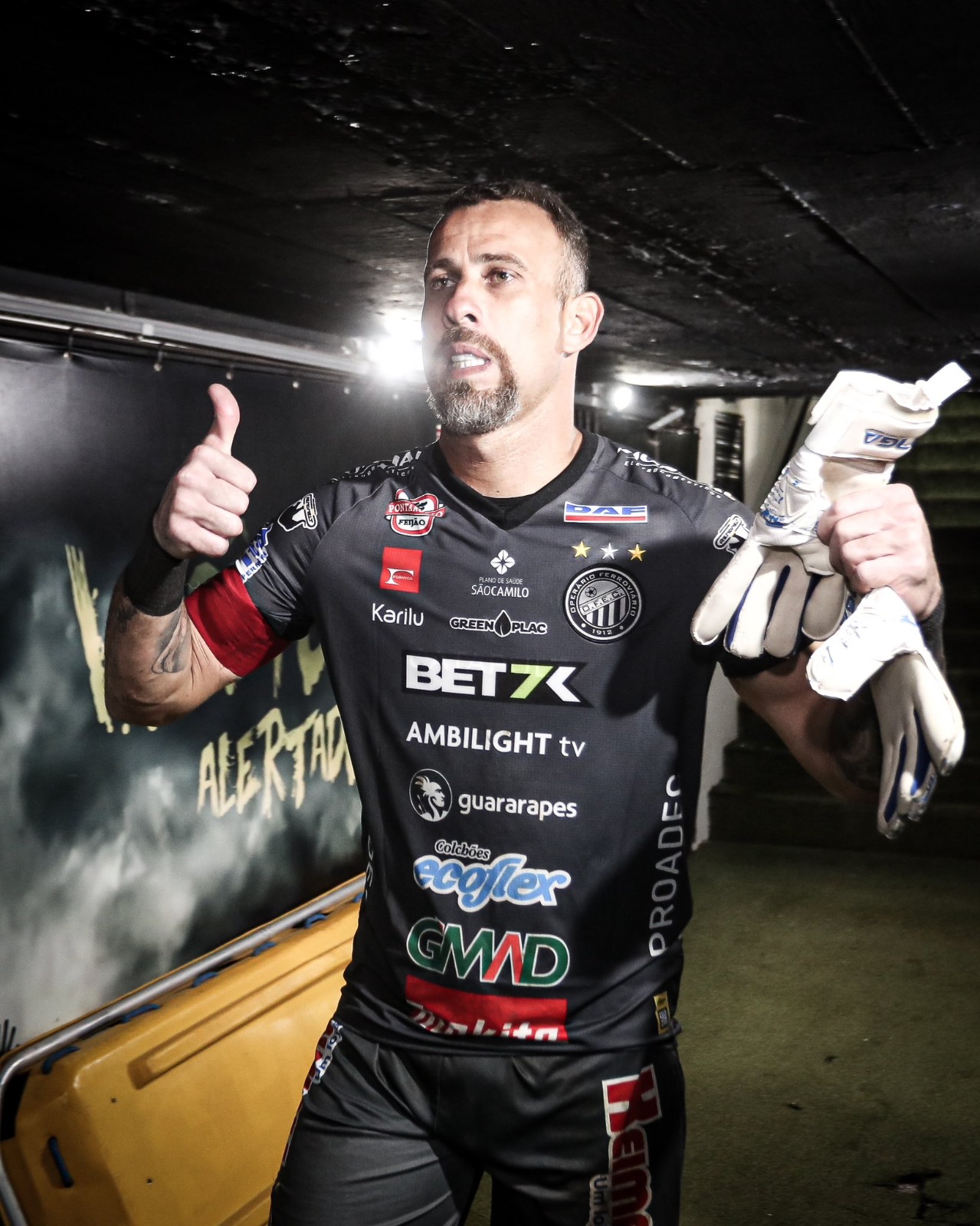 Dupla “insubstituível” ganha confiança do técnico Rafael Guanaes no Operário-PR