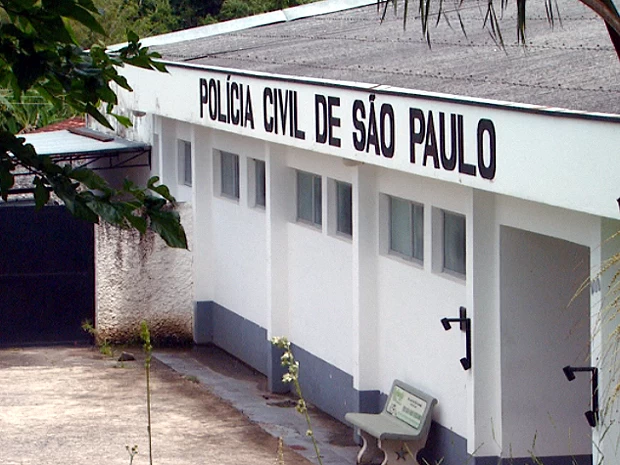 Polícia Civil prende 2 por organizar rave clandestina com drogas em Lindóia