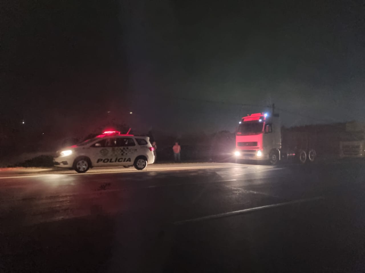 Motorista de caminhão embriagado é preso na Bandeirantes 