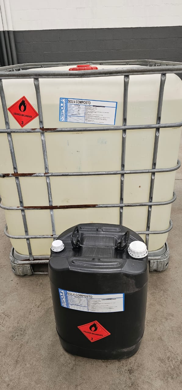 Produtos químicos armazenados irregularmente são encontrados em Hortolândia