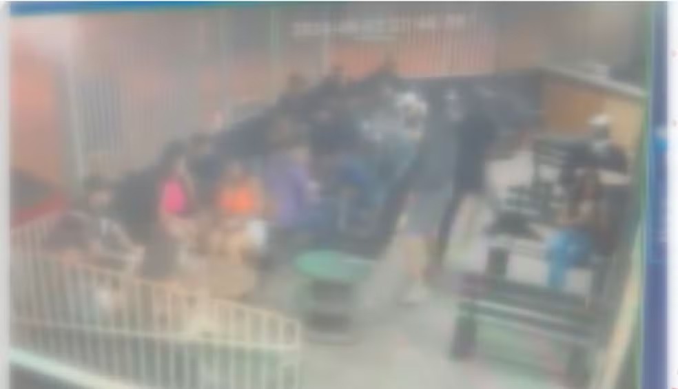 Homem é morto com oito tiros dentro de bar em Campinas