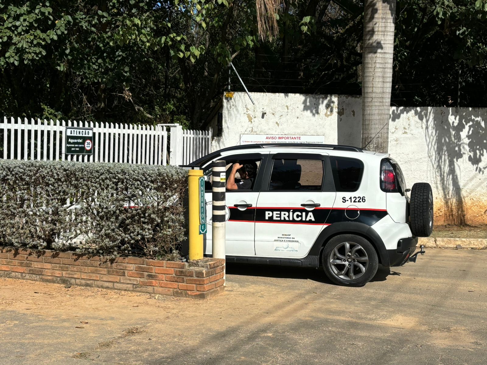 Perícia volta e vai fazer novo trabalho no local da queda do avião em Vinhedo