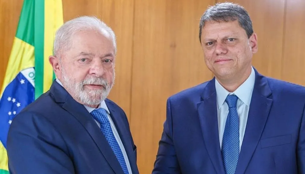 Pesquisa eleitoral em Campinas aponta rejeição de 37% em gestão de Lula e 12% na de Tarcísio