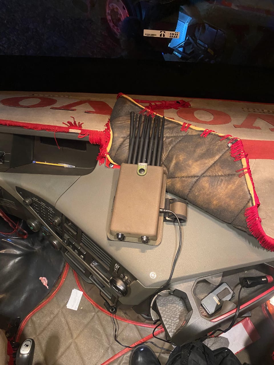 Polícia Rodoviária prende homem que estava com caminhão roubado