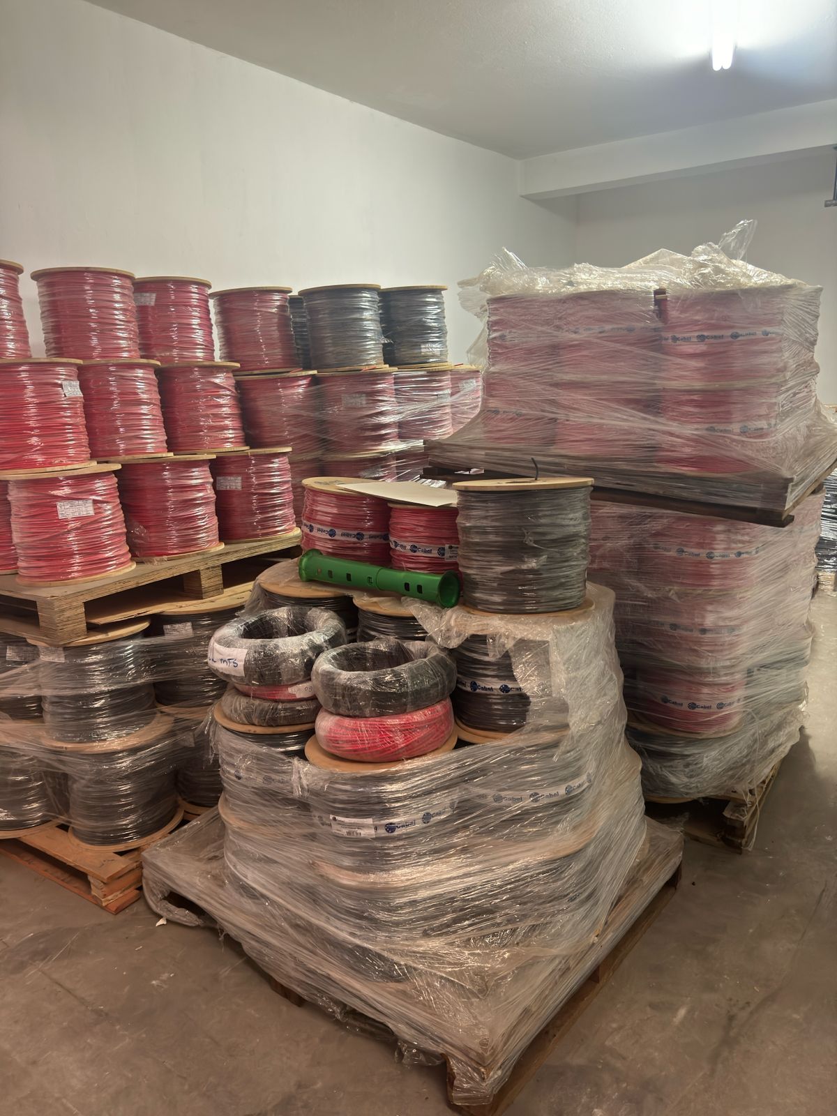 Homem é preso após golpe com cabos elétricos, em Campinas