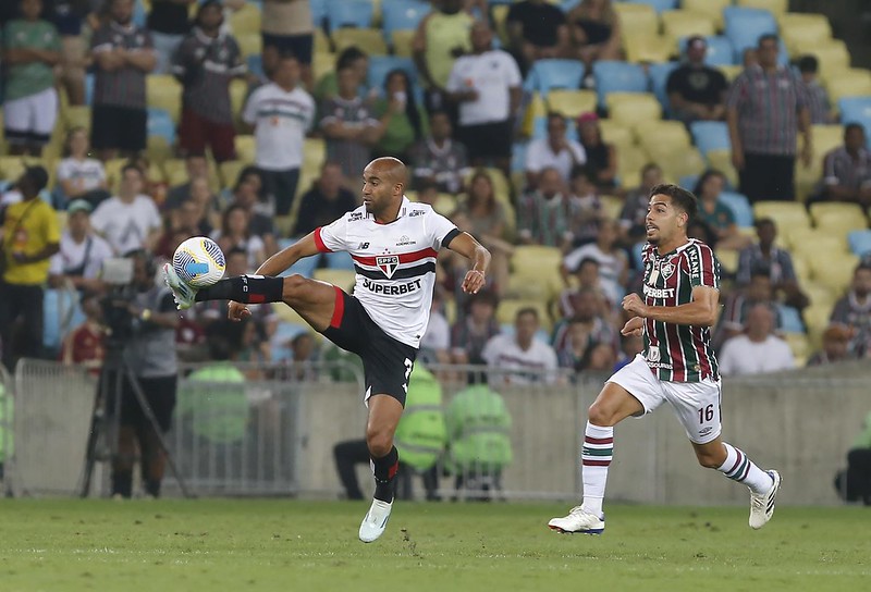 Após derrota no Brasileirão, técnico Zubeldía decreta três dias de folga para o elenco tricolor