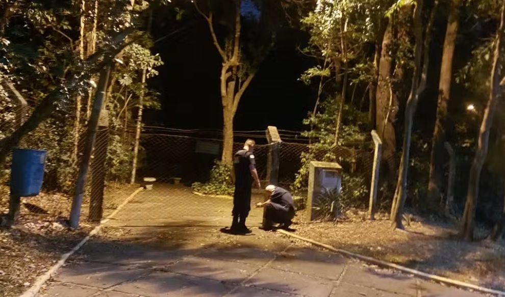 Família fica presa no Bosque São José; prefeitura vai investigar