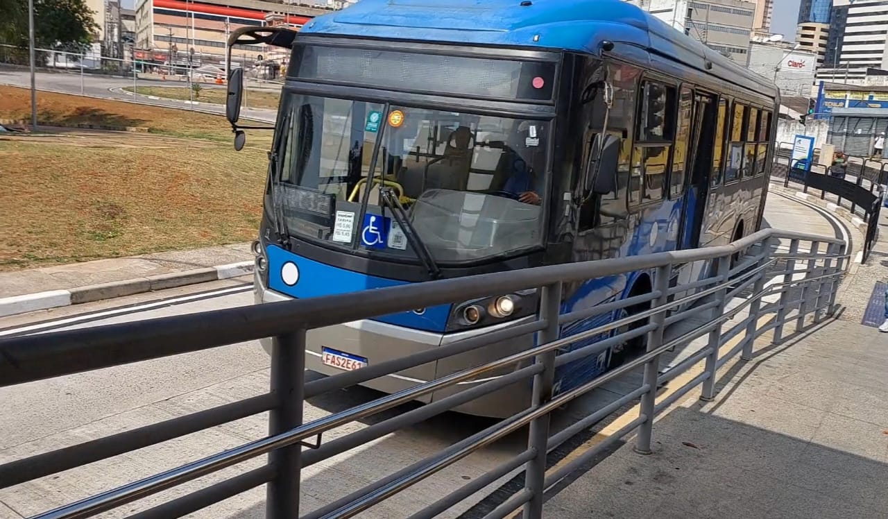 Mulher é presa após furtar celular de passageira no BRT em Campinas