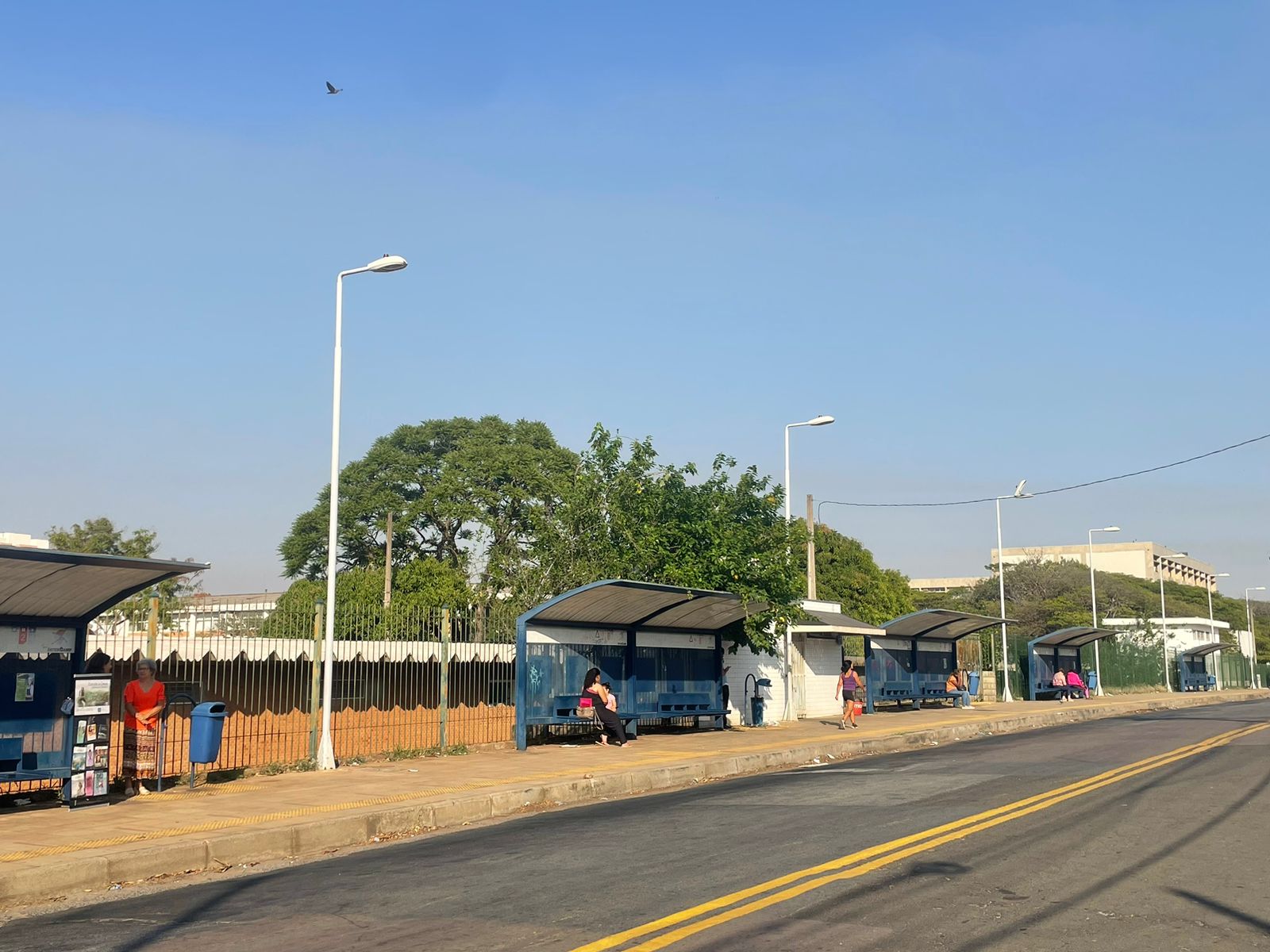 Passageiros reclamam das condições da Estação Cidade Judiciária