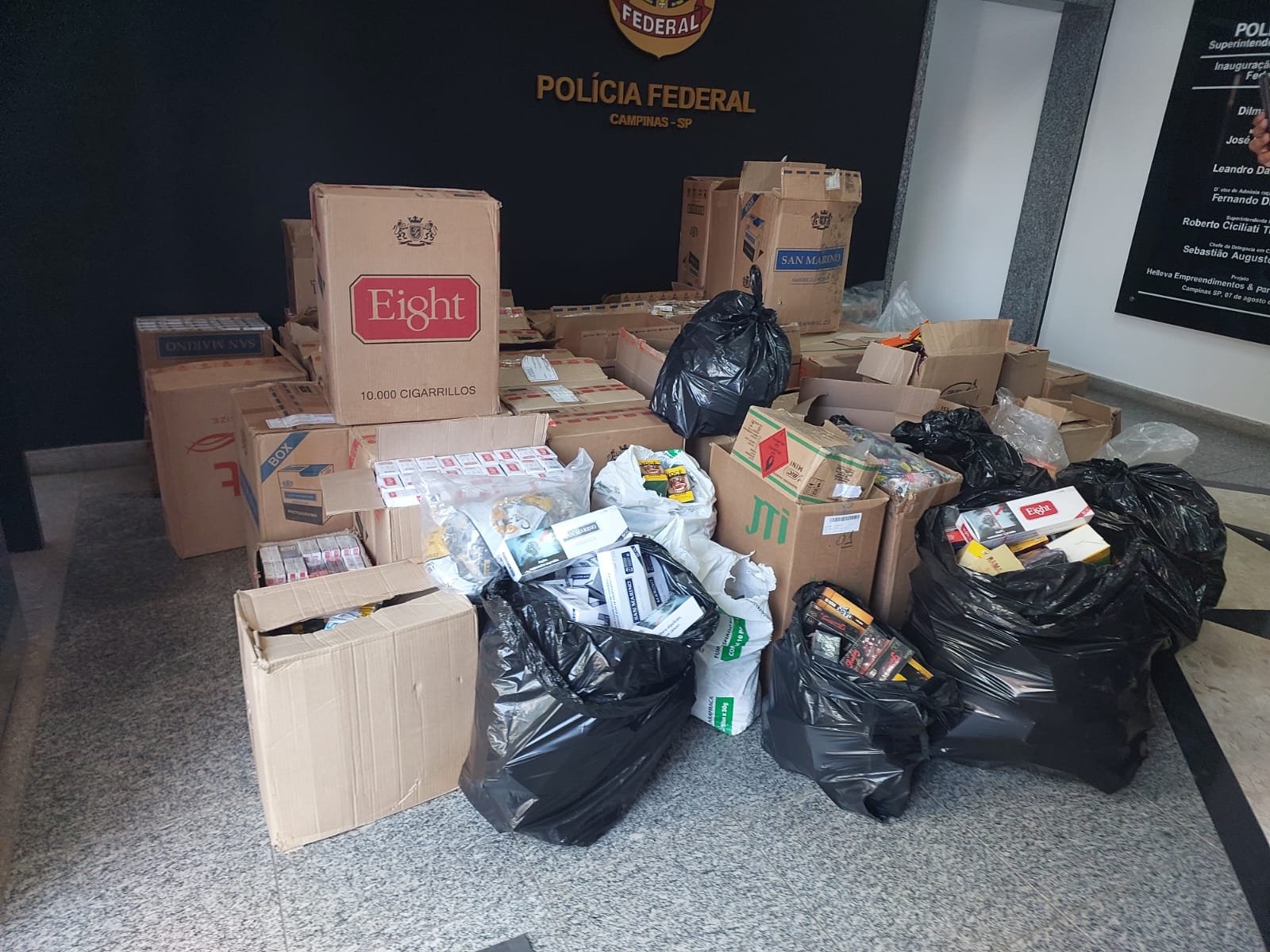 Carga de cigarros avaliada em R$ 500 mil é apreendida pela PM no centro de Campinas