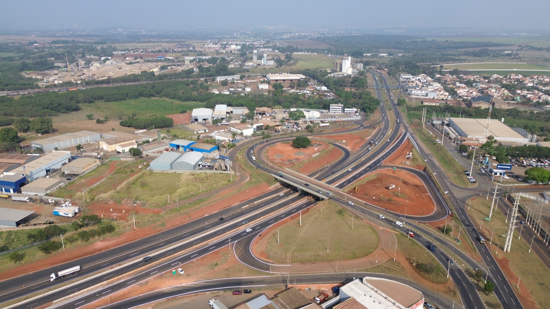 Bloqueio do Trevo do Laranjão, em Paulínia, é cancelado por causa da chuva