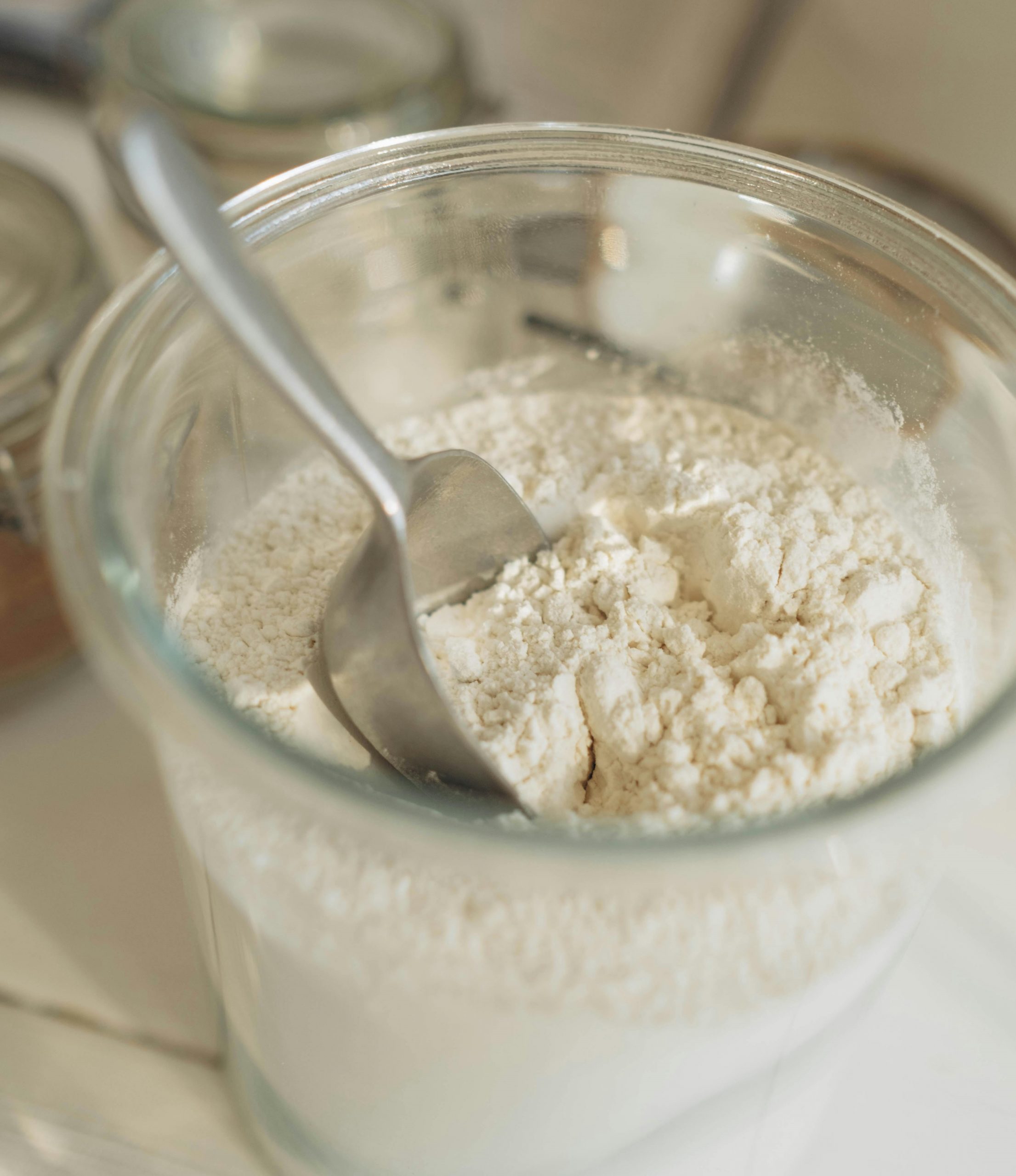 Associação reprova 18 marcas de creatina; qualidade do produto tem impacto nos resultados