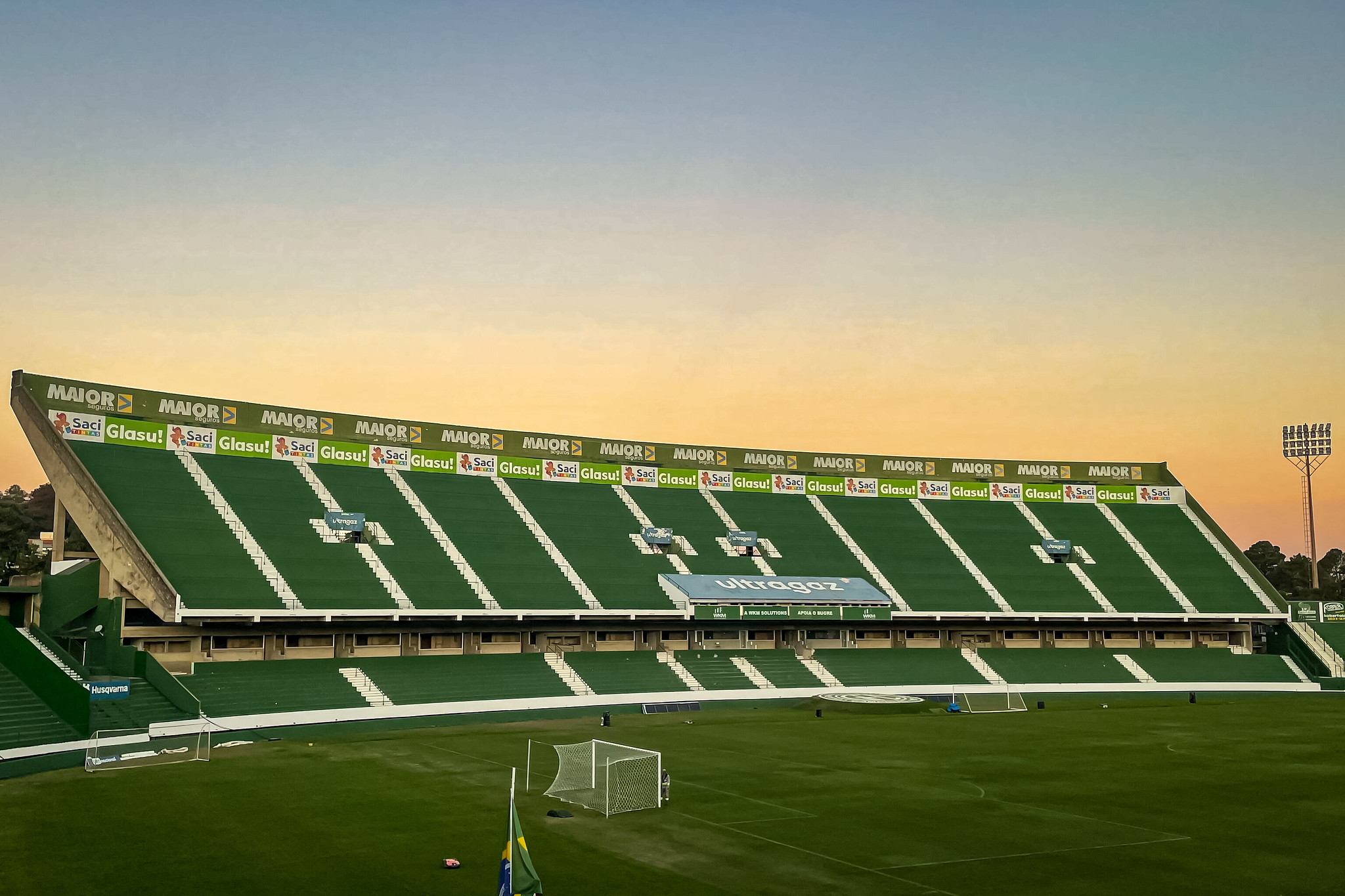 CBF confirma jogo entre São Paulo e Vasco no estádio Brinco de Ouro da Princesa