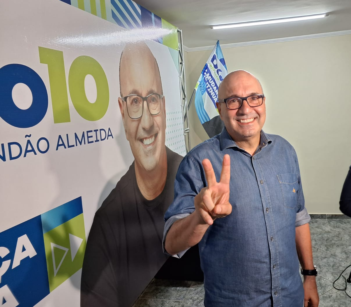 Dário celebra votação alta e diz não se preocupar com cassação da candidatura