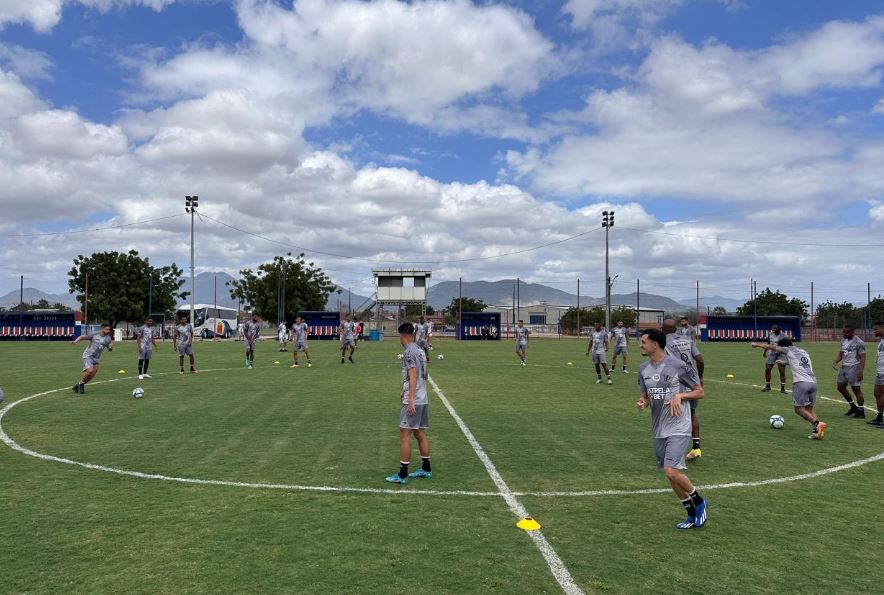 Em Fortaleza, Ponte Preta encerra preparação para duelo contra o Ceará