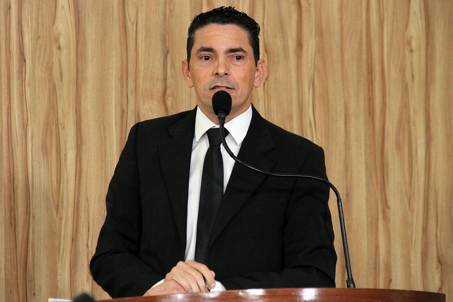 Franklin é eleito prefeito de Valinhos com 45% dos votos