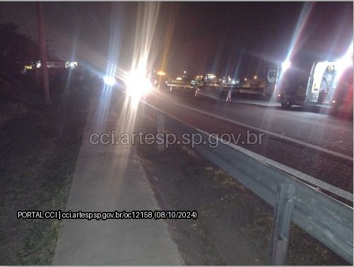 Homem é atropelado na marginal da Santos Dumont; motorista foge