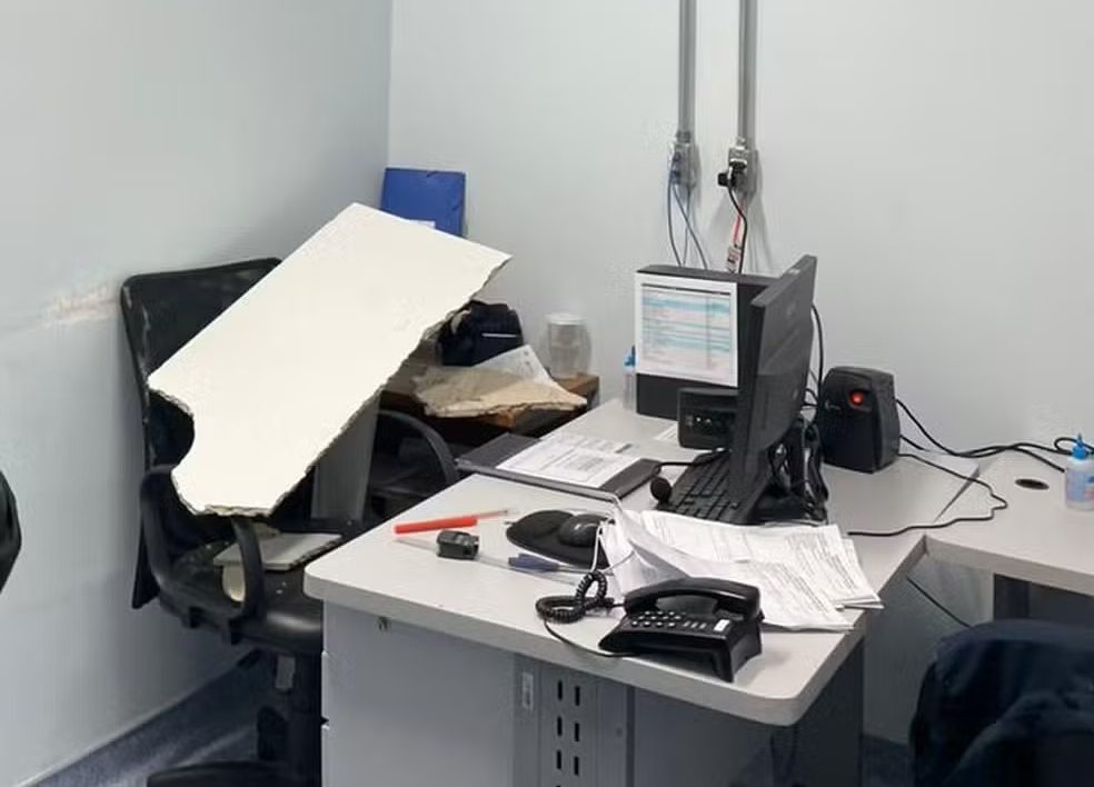 Parte do forro desaba e atinge funcionária no Hospital Mário Gatti; caso é o 2° em um mês  