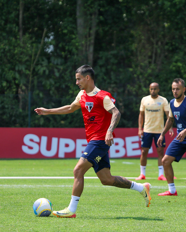 São Paulo curte folga na Data Fifa e Zubeldía aguarda por Ferreira