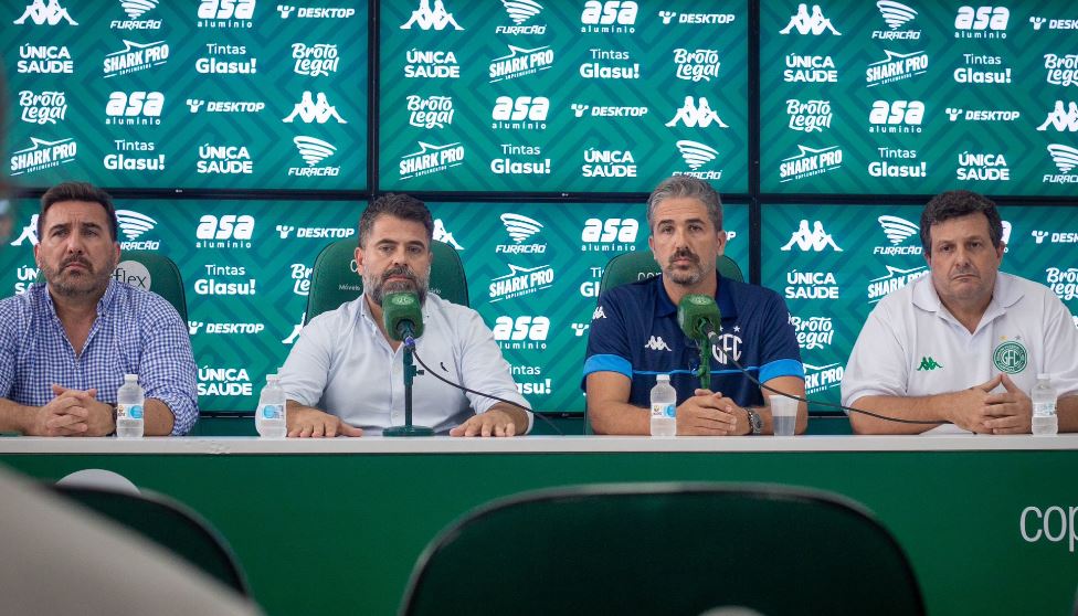 Diretoria fala em reestruturação após rebaixamento e sobre o planejamento de 2025