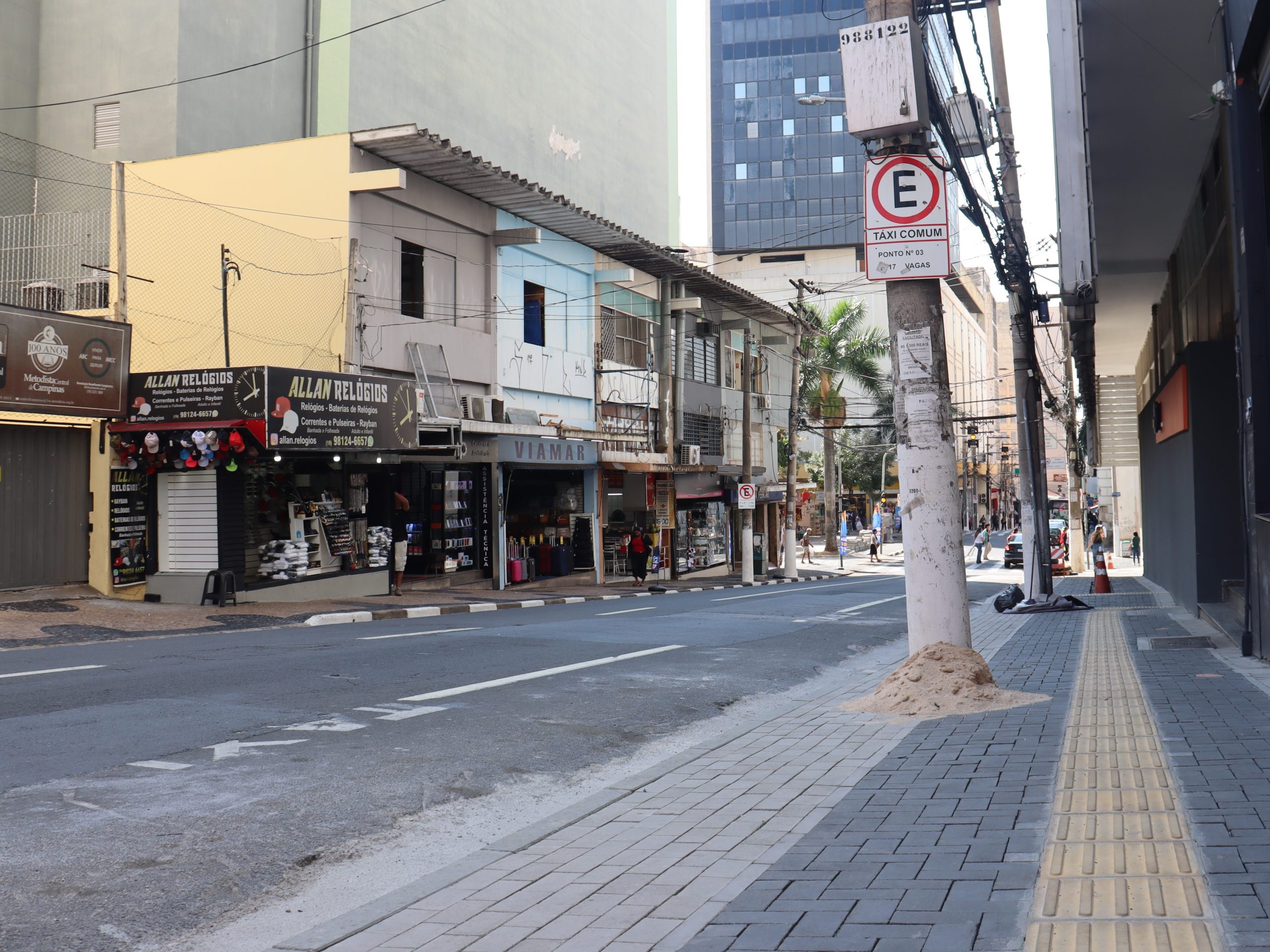 Dois pontos de ônibus serão desativados no centro de Campinas; mudança afeta 24 linhas