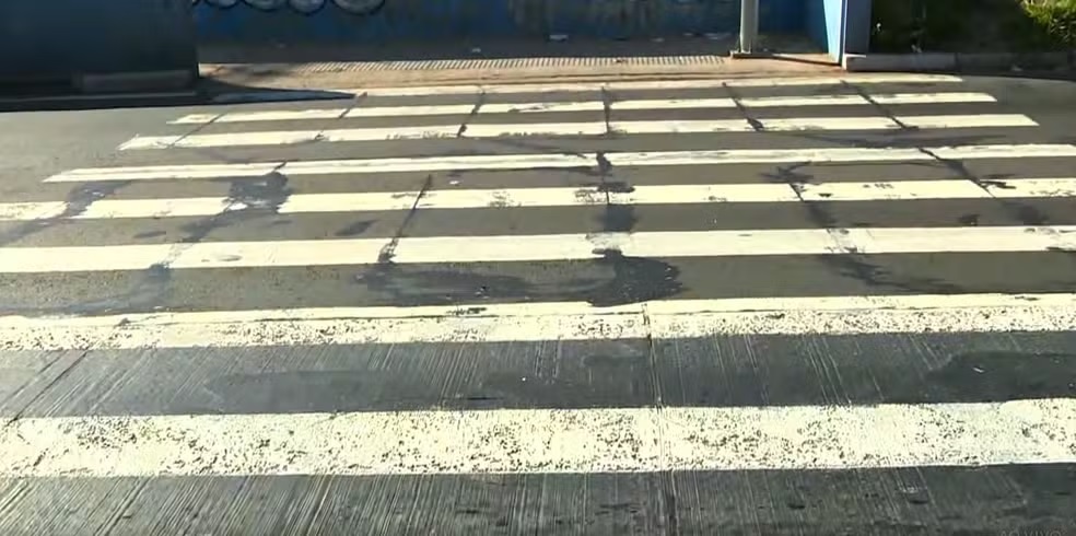 Idoso é atropelado por motociclista foragido da Justiça