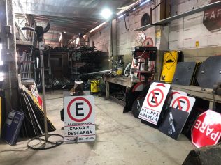 Mais de mil placas de sinalização foram recuperadas neste ano em Campinas