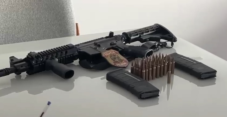 Polícia Federal prende duas pessoas durante operação contra tráfico de drogas na região