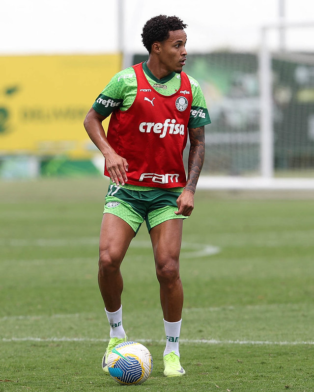 Palmeiras poderá contar com volta de Lázaro contra o Bahia